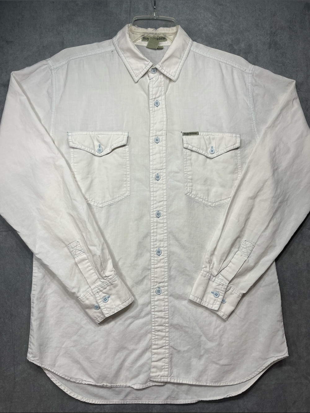 Royal Robbins Men’s Medium White Cotton Button Down Outdoor Hiking Shirt